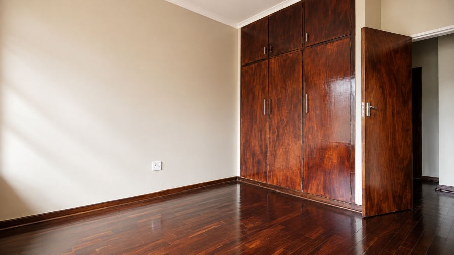 To Let 3 Bedroom Property for Rent in Flamwood North West